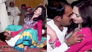 Wedding Hot Mujra Party By Crazy Girl Dance And  Public Kissing
