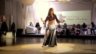 Party Belly Dance - Classical Arabic melody El Hobbi Kulu danced by Elisheva