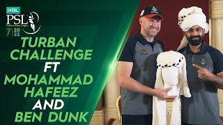 Turban Challenge ft Mohammad Hafeez and Ben Dunk. #HBLPSL7 #LevelHai | ML2U