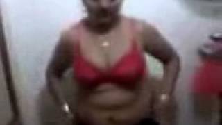 2 bhabi changing her sexy nighty and show red bra      Desi indian girls,aunties and sexy bhabis h26