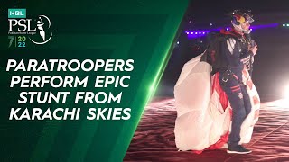 Paratroopers Perform Epic Stunt from Karachi Skies | HBL PSL 7 | ML2T
